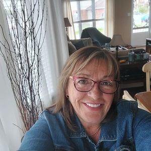 Meet your Posher, Elisabeth